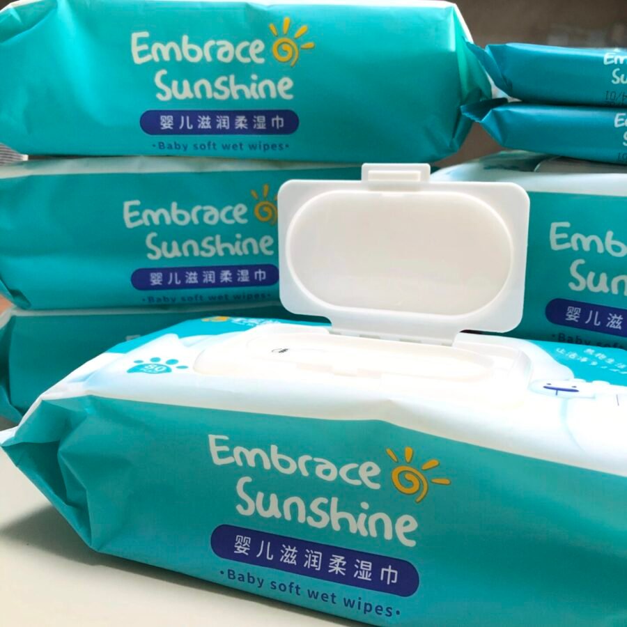 PAÑITOS O TOALLITAS HÚMEDAS, DISEÑO PIBE, 48 PAQUETES POR CAJON, 100 UNIDADES POR PAQUETE, CON UN TIERNO AROMA Y 0% ALCOHOL, PRECIO POR CAJÓN - Imagen 2